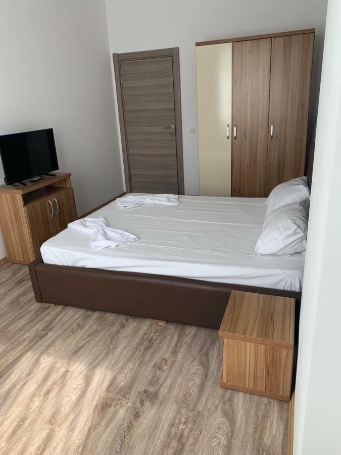 Apartament Antonia Summerland مامايا المظهر الخارجي الصورة